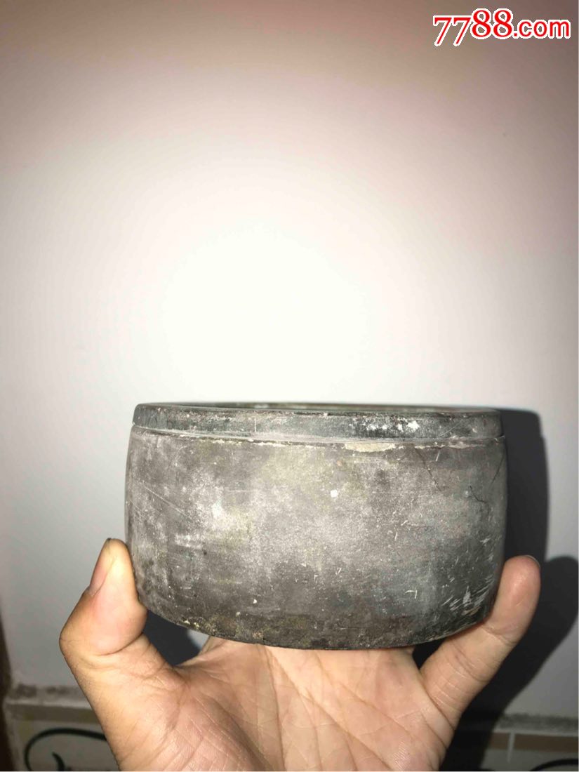清光绪王云樵制蟋蟀罐直径115高55厘米底刻王云樵造说明王云樵