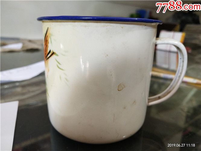 70年代双燕水杯一个