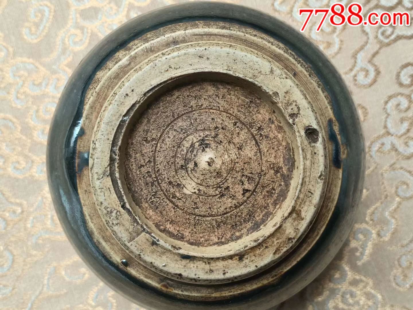 明代乌金釉水盂