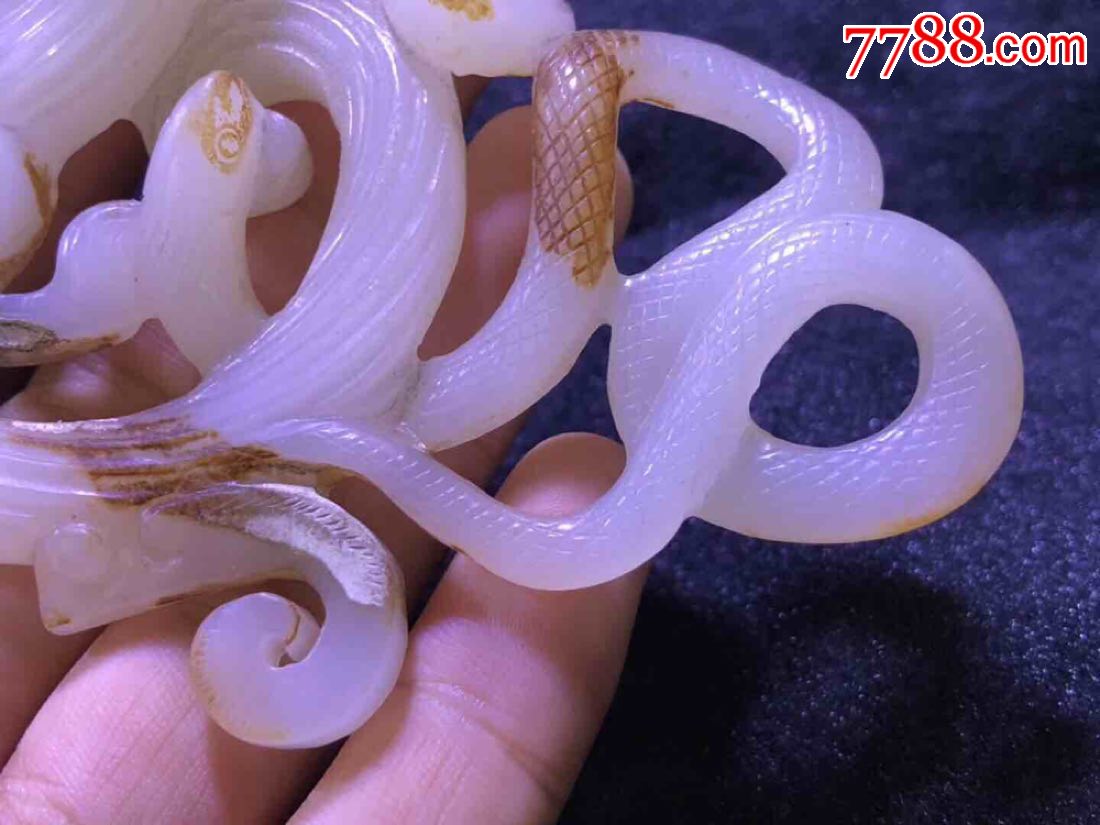 重器精品清早期和田玉一级白龙蛇斗小摆件手工錾刻工艺精美料质细腻润