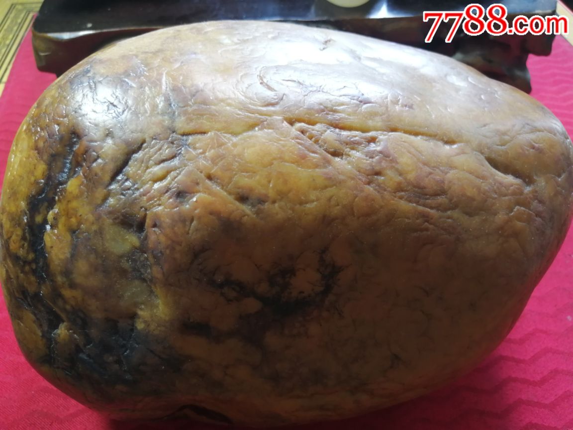 长江石黄腊石石指甲纹清晰玉化一级!估计20斤左右