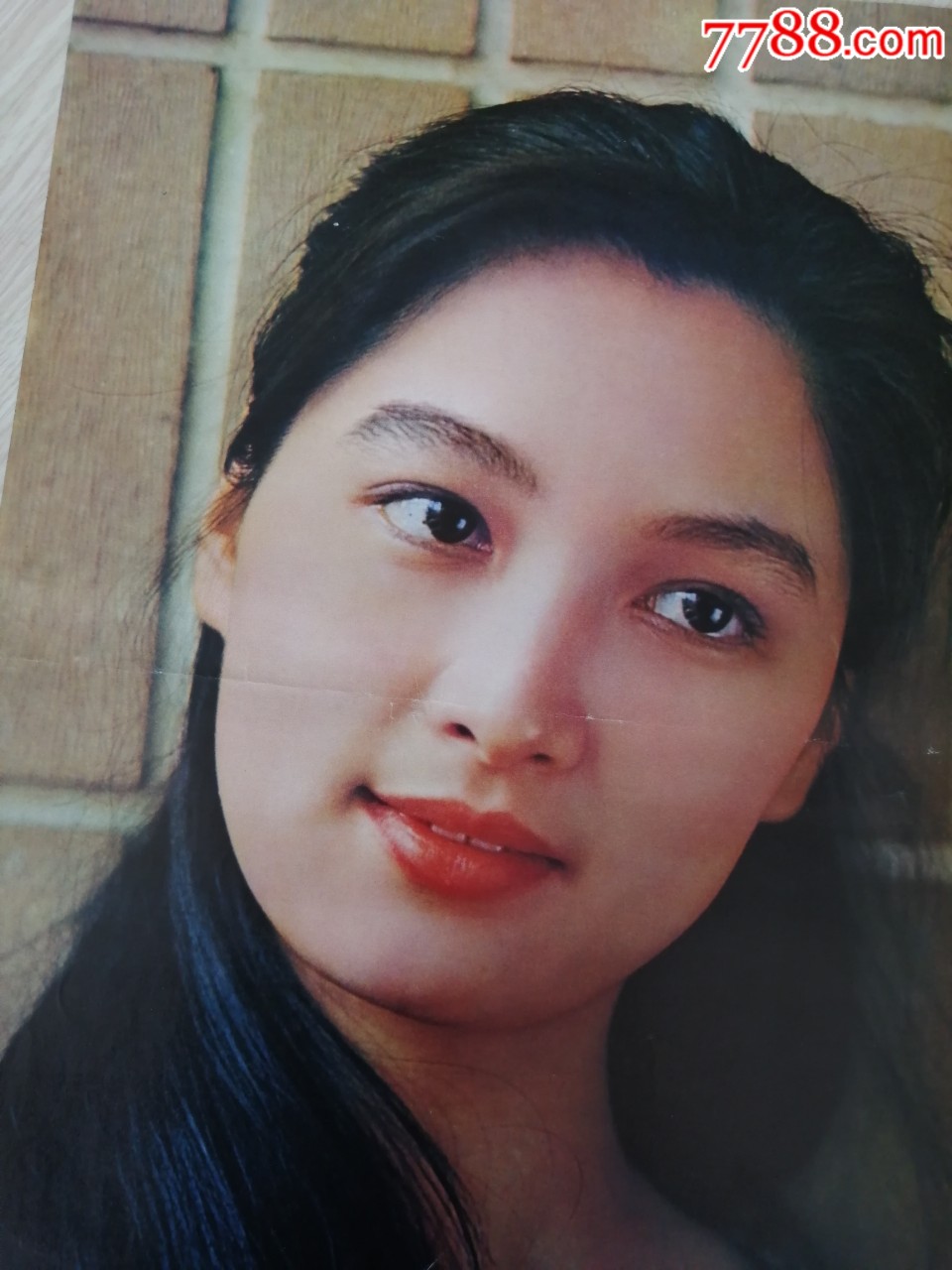 电影演员殷亭如