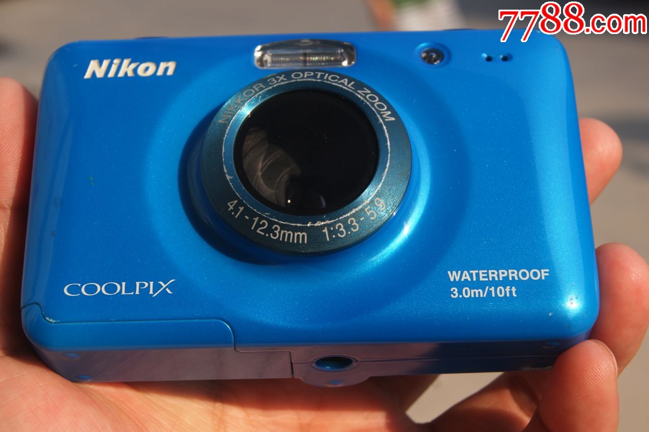 尼康coolpixs30数码相机模型