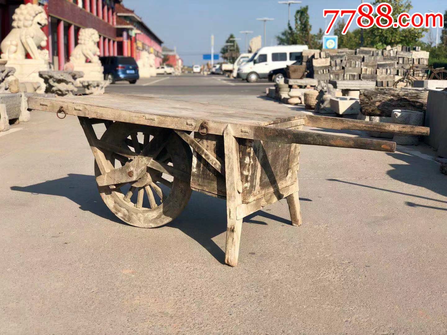 走街串巷木推车