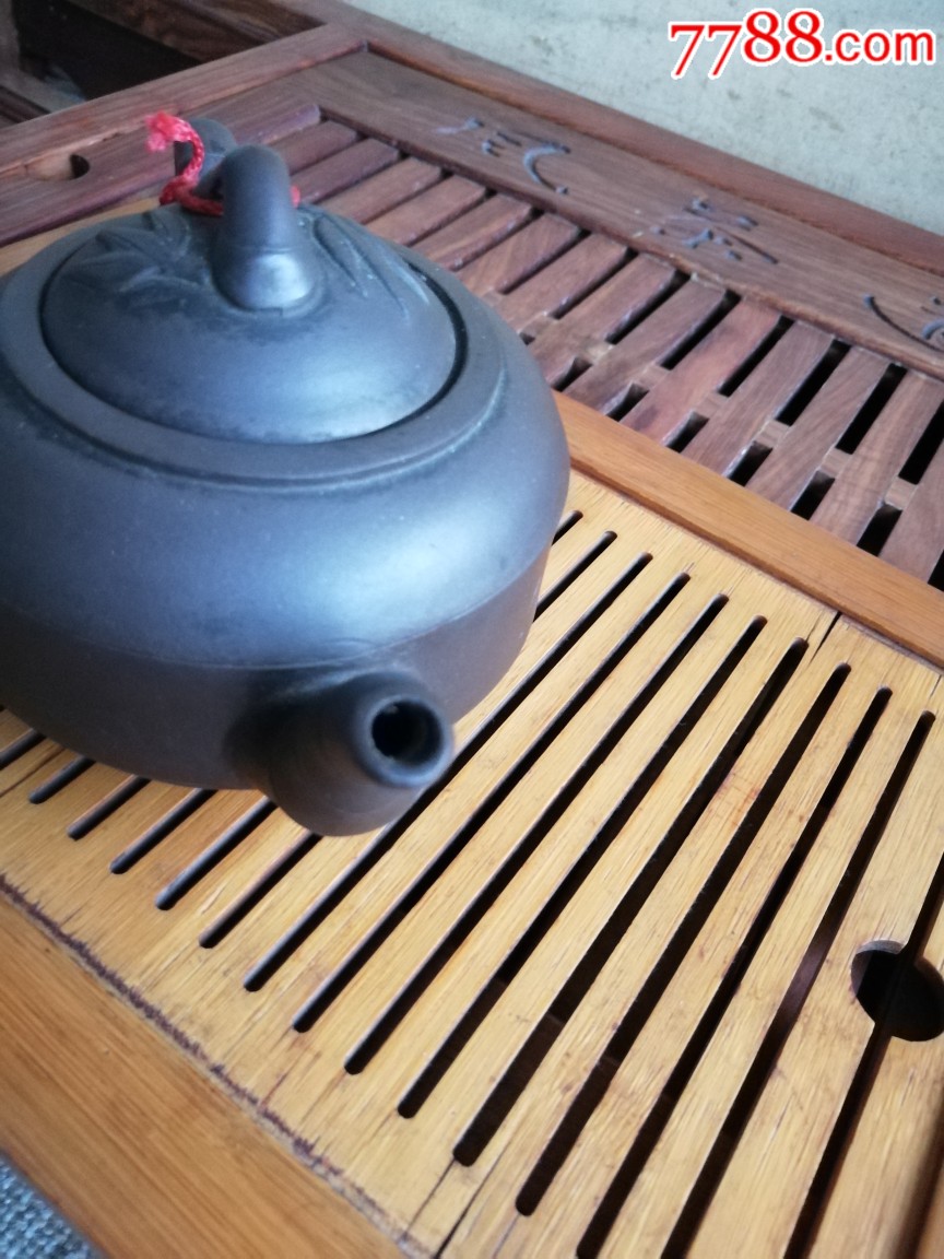 80年代左右张丽华款紫砂壶