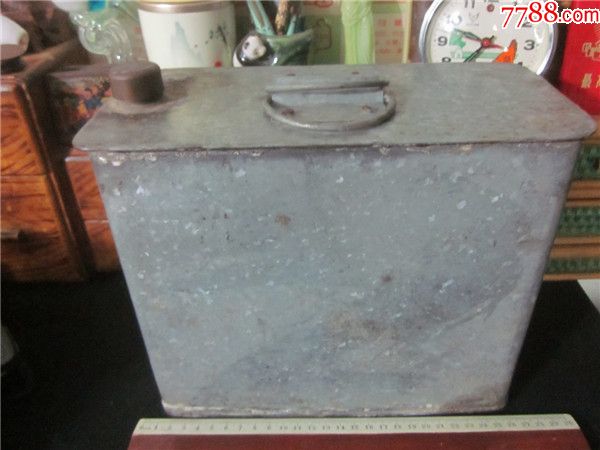 上世纪60-70年代白钢制小油桶黄铜壶盖民俗老物品.