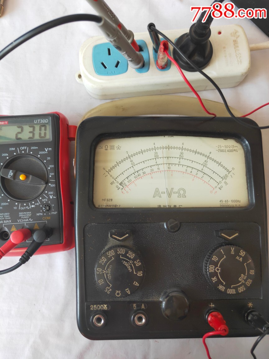 mf62型万用表80年温州62型老指针万用表老电表多用表万能表万用表收藏