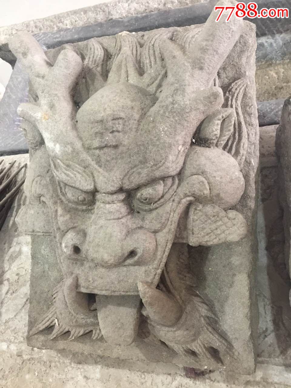 清代青石吞口兽头石敢当