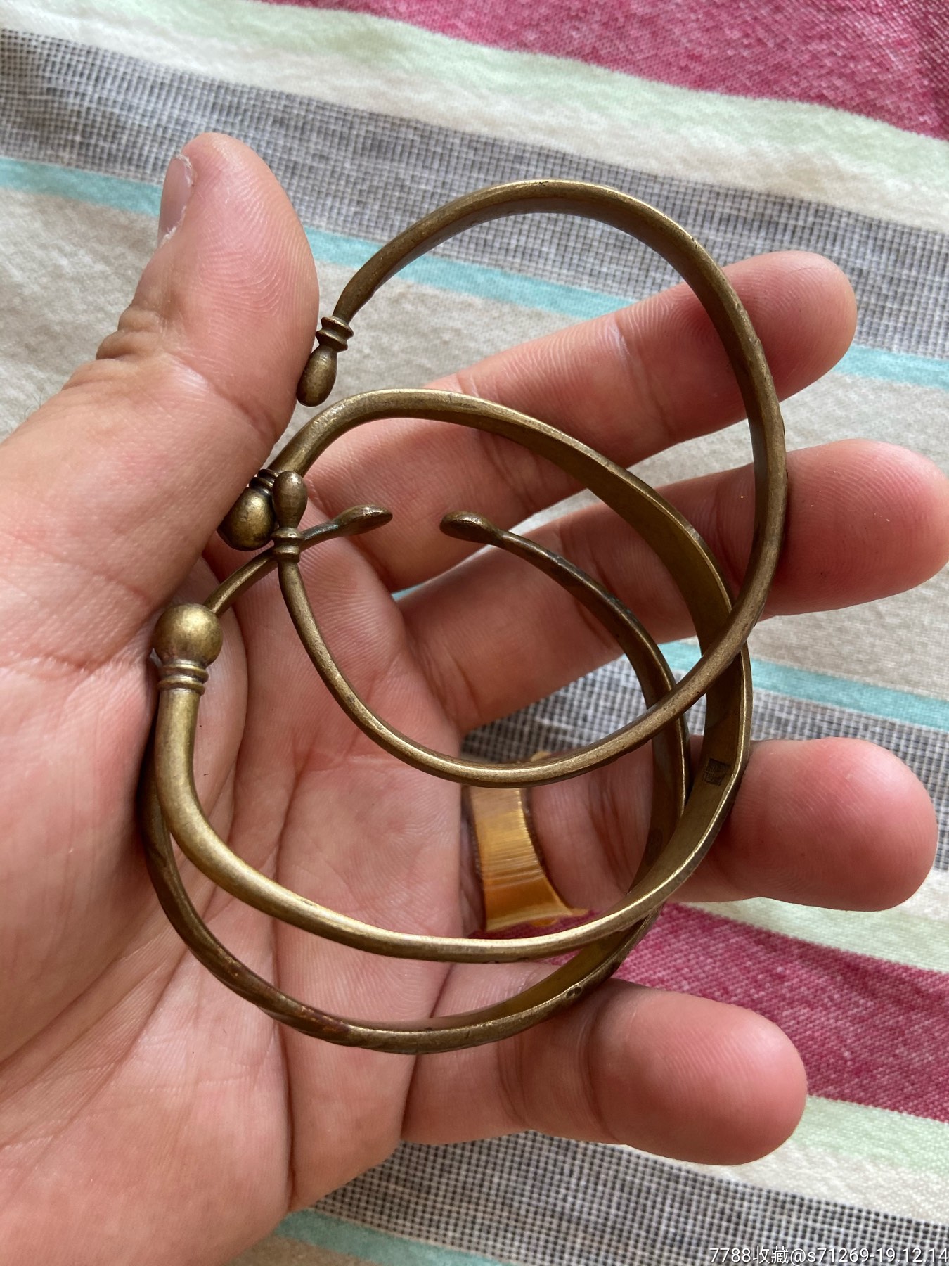 3个老铜镯子,具体看图,一共70