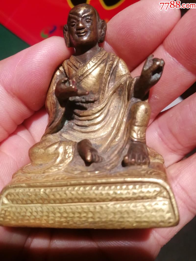 清代铜鎏金小佛像上师像雕刻精致藏传佛教外出携带方便宗教收藏