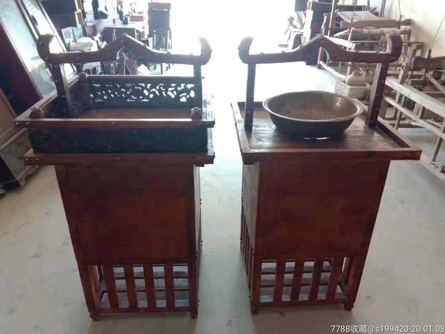 老榆木馄饨挑子一套,品相一流,尺寸如图.2680元不议价