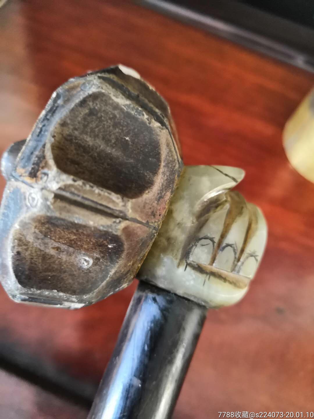 清代大烟枪和烟灯一套,除了烟嘴有残其它完整,比较少见,包老保真