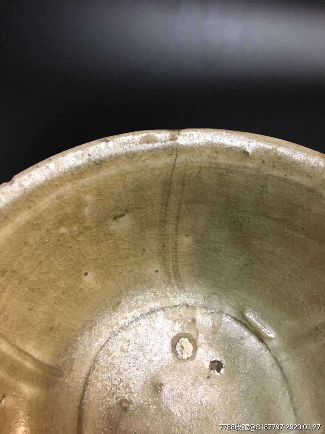 宋代越窑碗宋代越窑花口茶酒碗