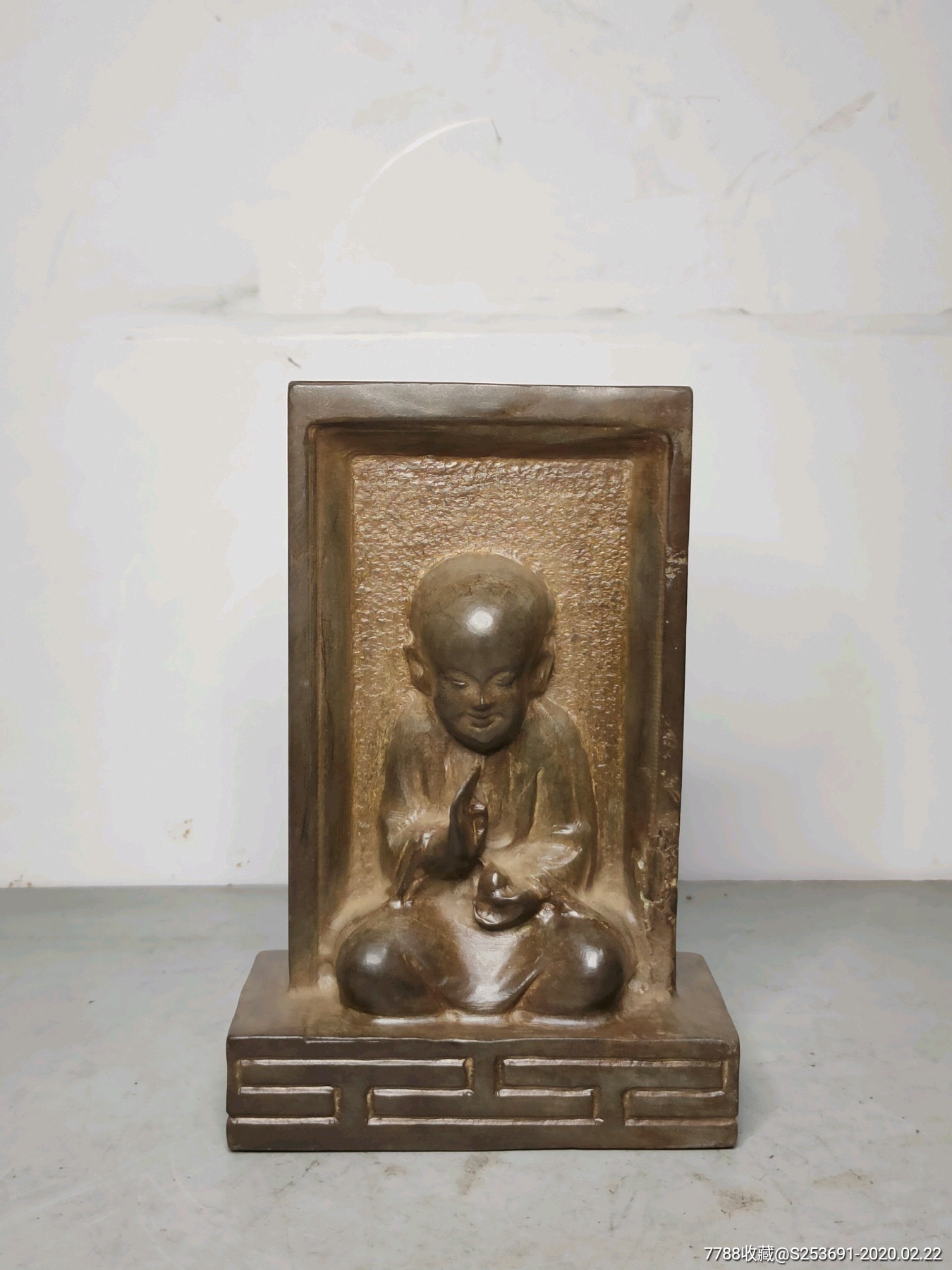 青石摆件童子拜佛