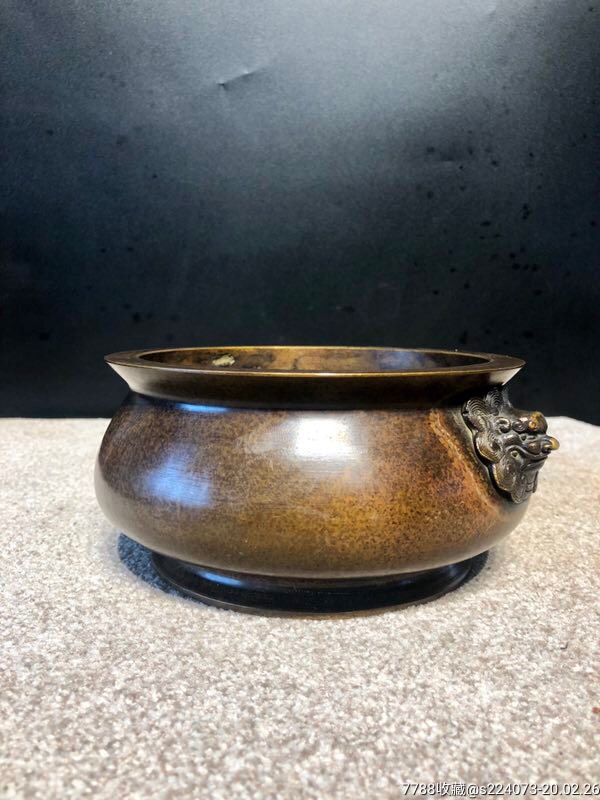 大明宣德铜香炉,包浆浓厚,品相一流,精品香炉,重3.25斤,分量足
