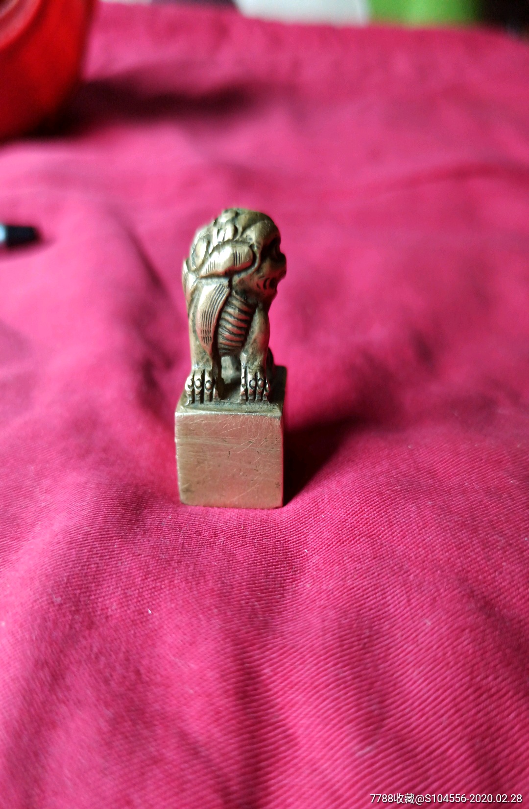 铜狮子印章手工雕刻