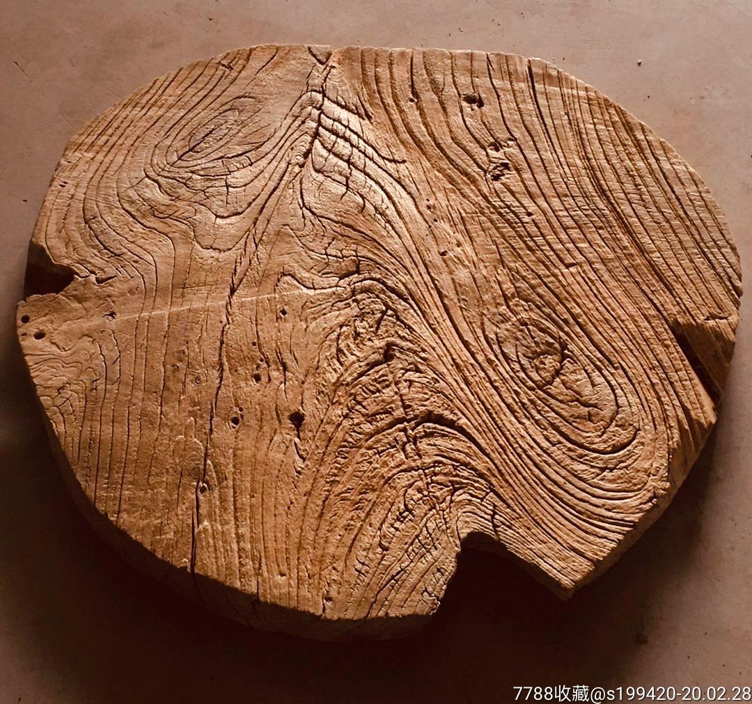 榆木独板.直径70,厚5.自然风化,纹理清晰,已清洗干净.