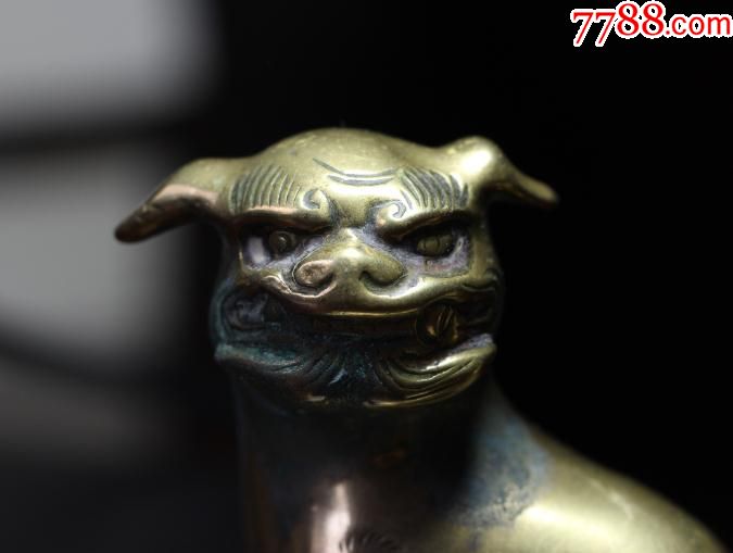 清代老铜狮子
