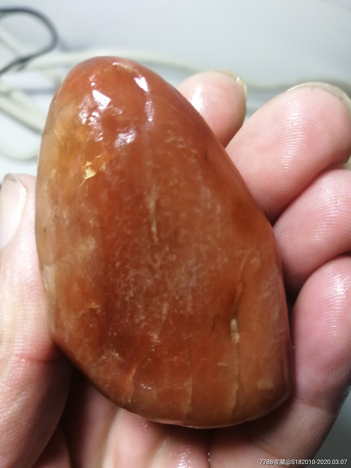 新疆金丝玉度热红玉!