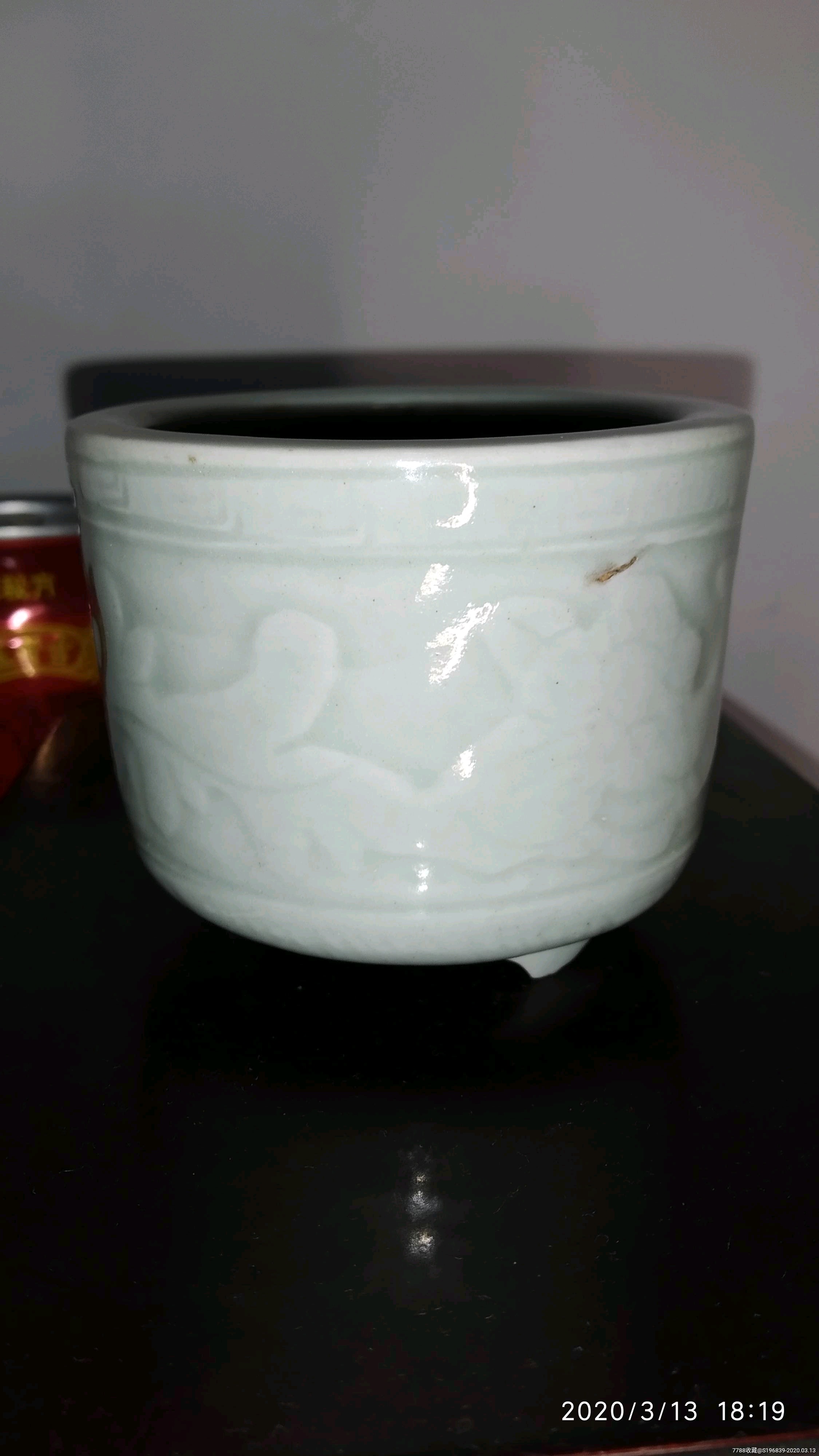 极少见清代豆青香炉