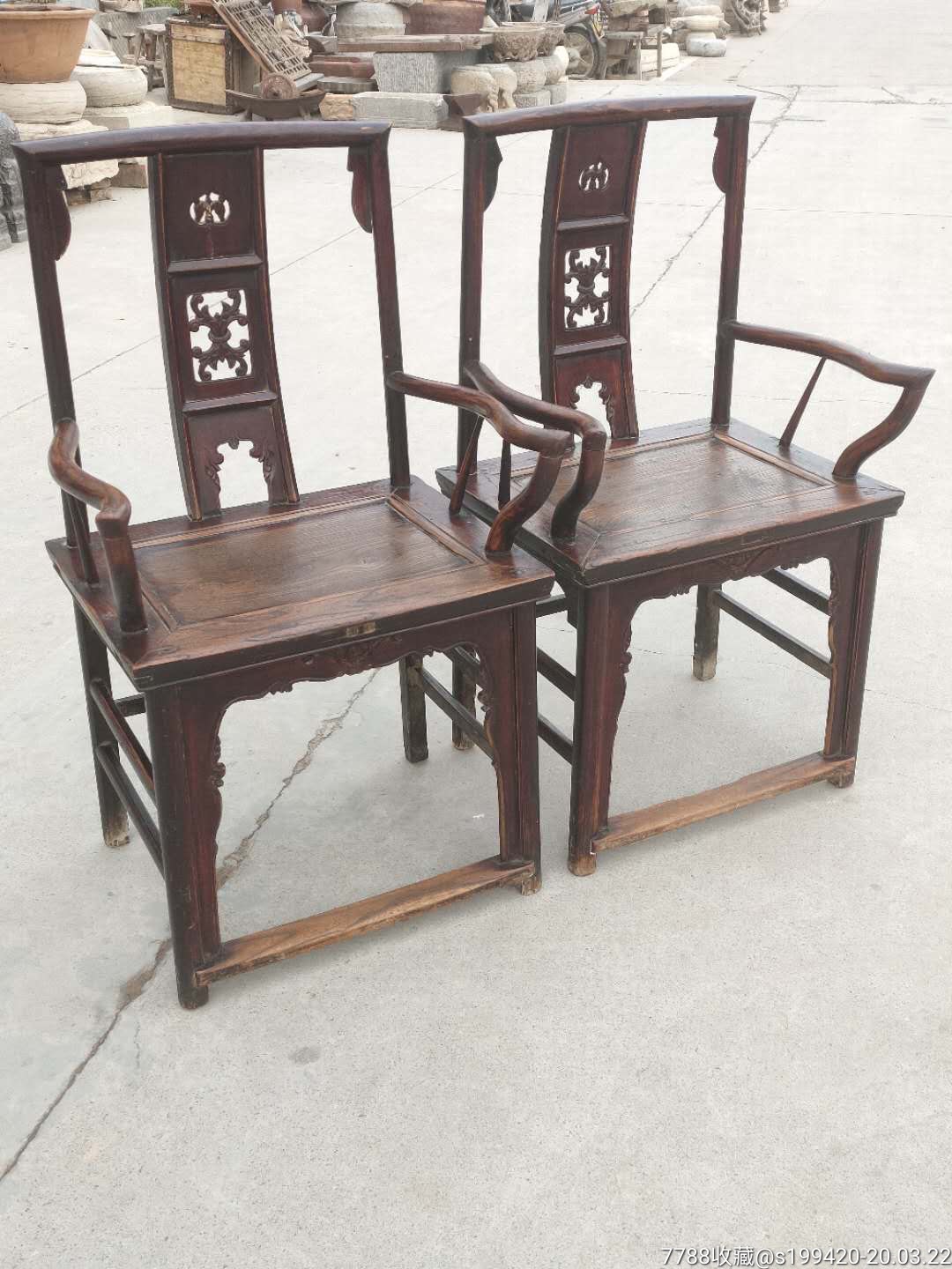 清代榆木官帽椅,皮壳老辣,品项包浆一流,全品包老无松动,正常使用.