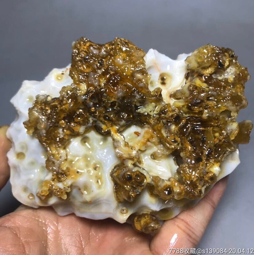 阿拉善玛瑙原石摆件