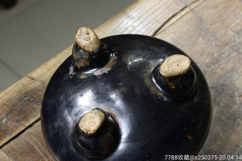 黑釉香炉