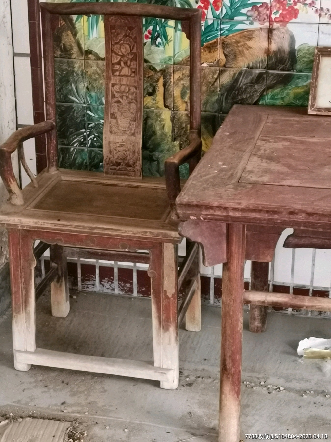 老椅子老桌子