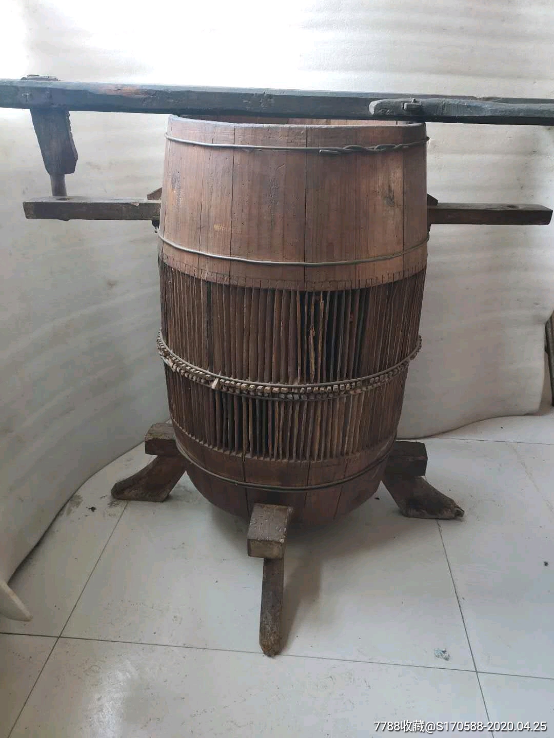 古代给大米脱皮的工具保存完整正常使用