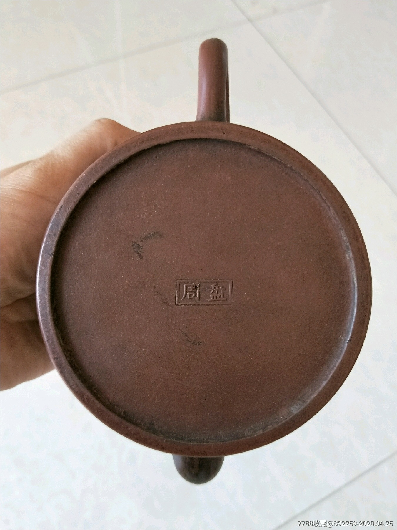 周盘老紫砂壶身