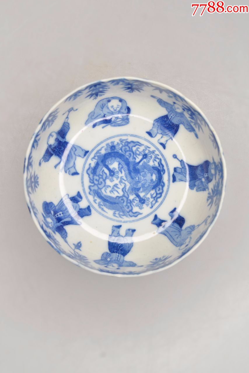日本肥前有田城岩有田烧名家青花瓷碗花卉纹碗大碗盘子碟子