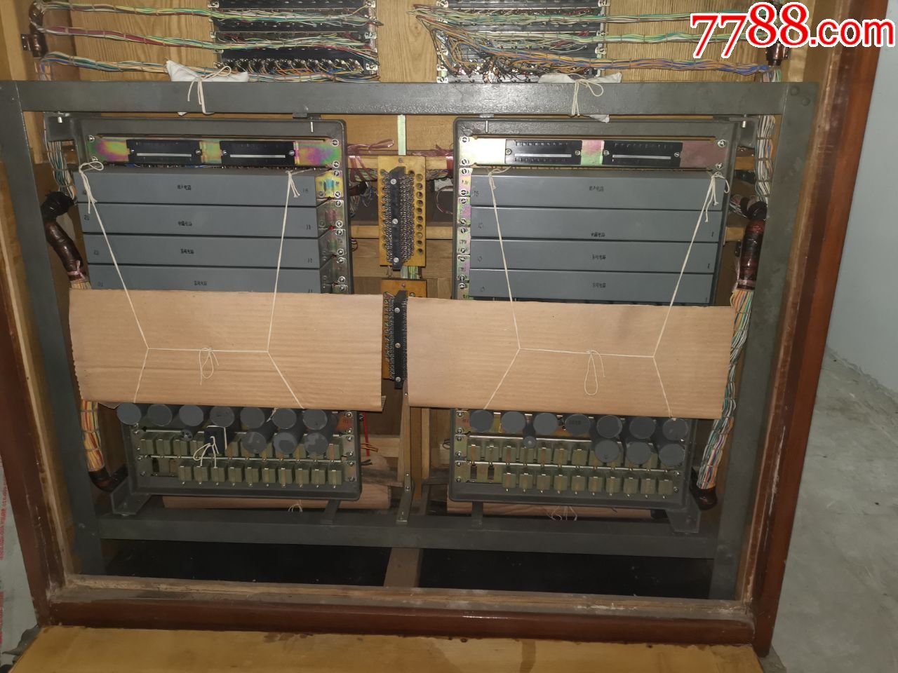 jgl-8型100门双座共电交换机