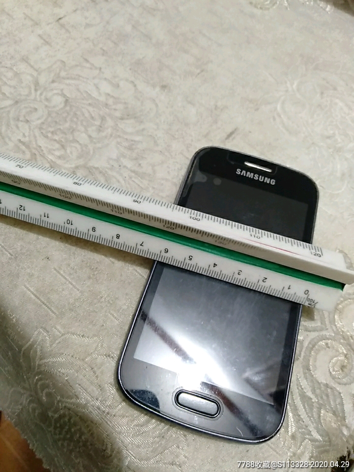 三星手机手机是坏的长12厘米宽61厘米