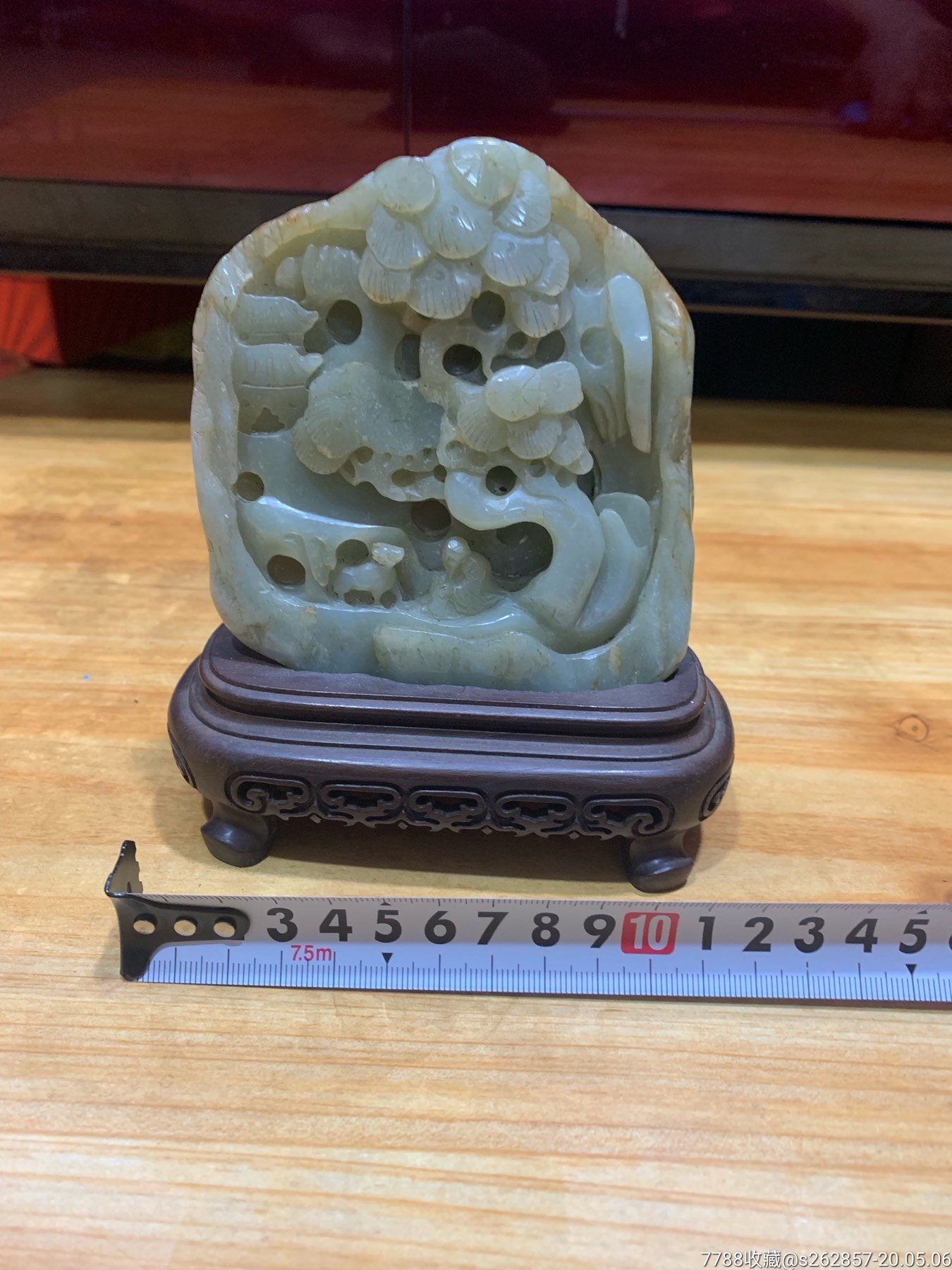 新疆和田玉籽料山水人物摆件
