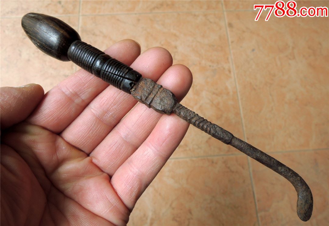 烟具收藏2005-清末民初手工制錾纹角柄弯头鸦片烟刀39