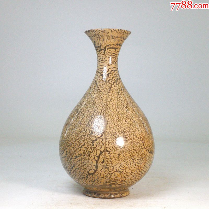 宋绞胎釉玉壶春瓶