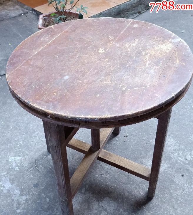 圆木卓子