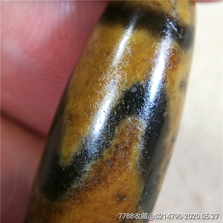 【特惠】藏传黄润象雄虎牙天珠长26mm,玉髓古珠吊坠至