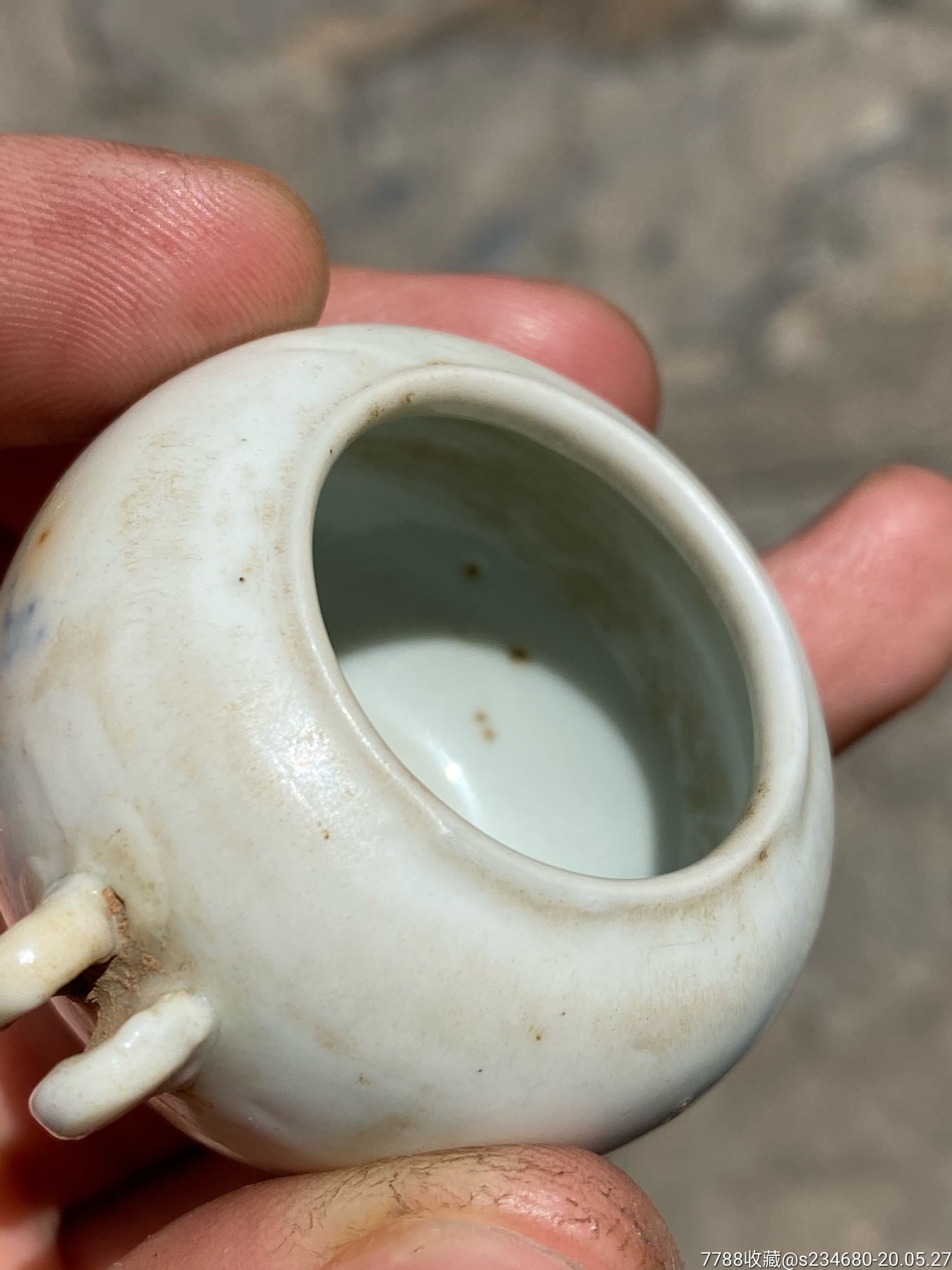 乾隆皮球花鸟食罐