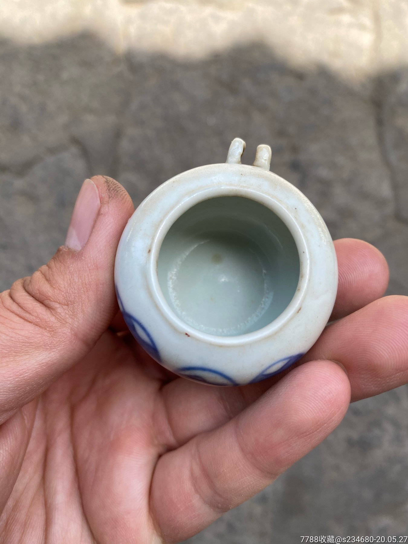乾隆皮球花鸟食罐