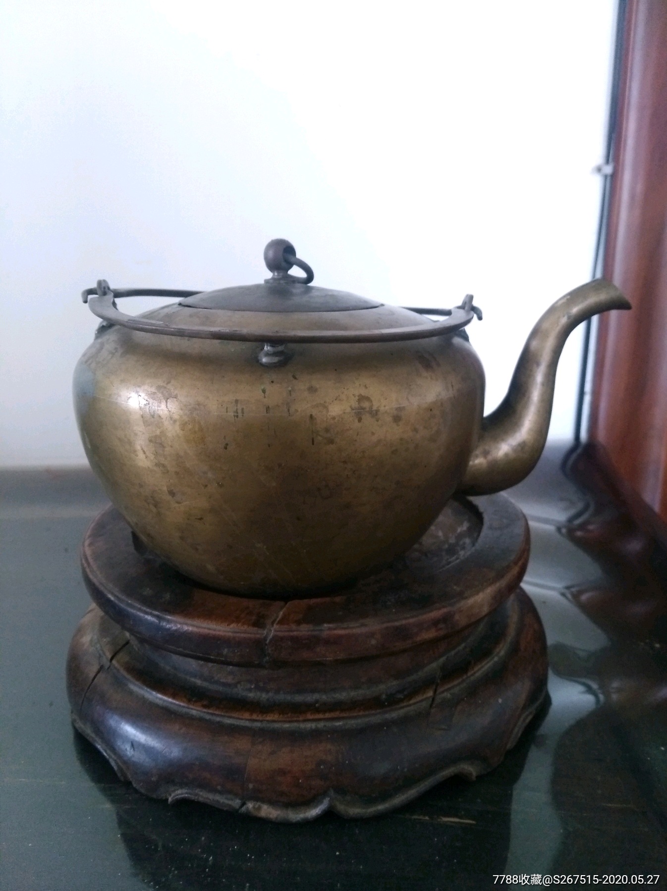 清代锡包铜茶壶一把