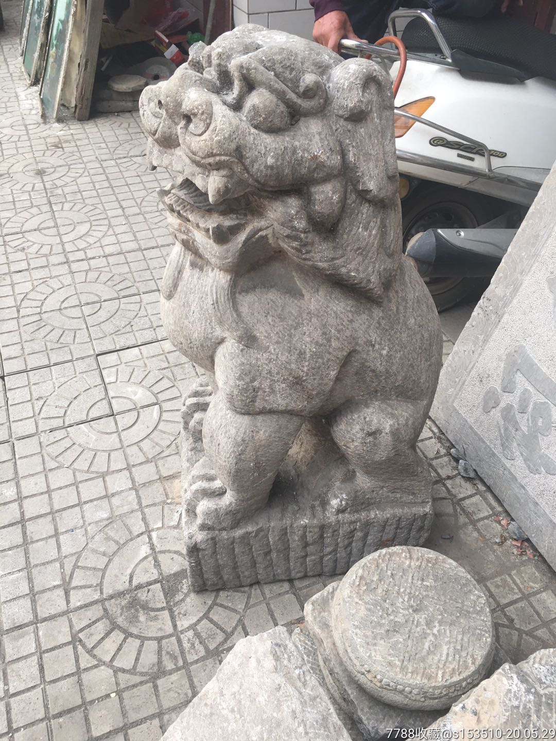 民国时期石狮子一对
