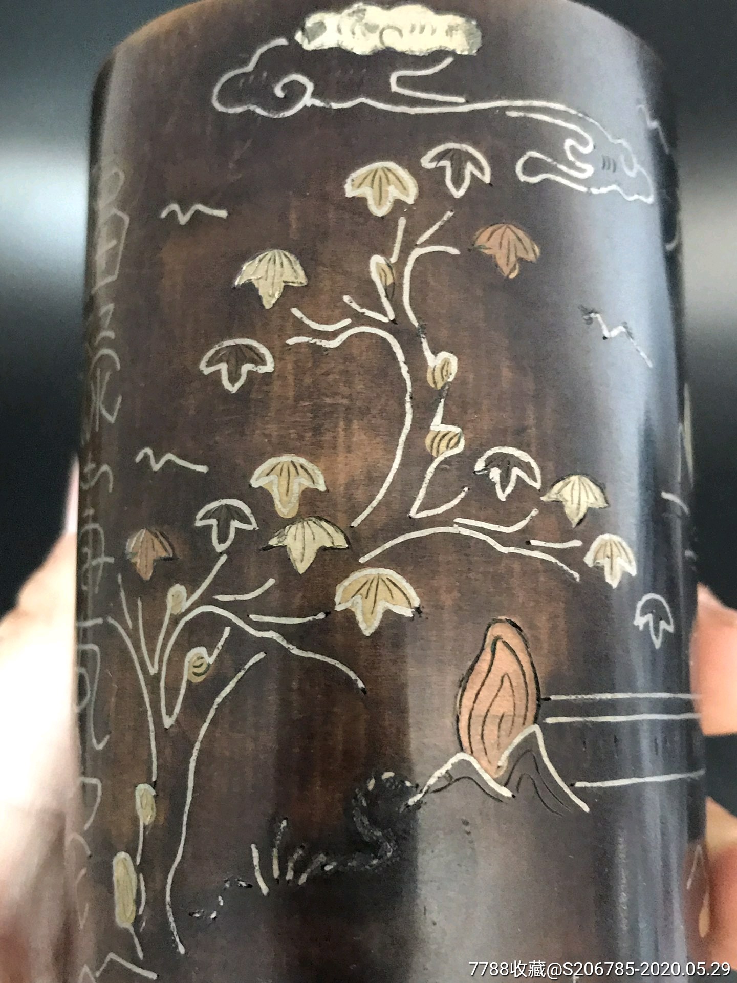 铜嵌银丝笔筒