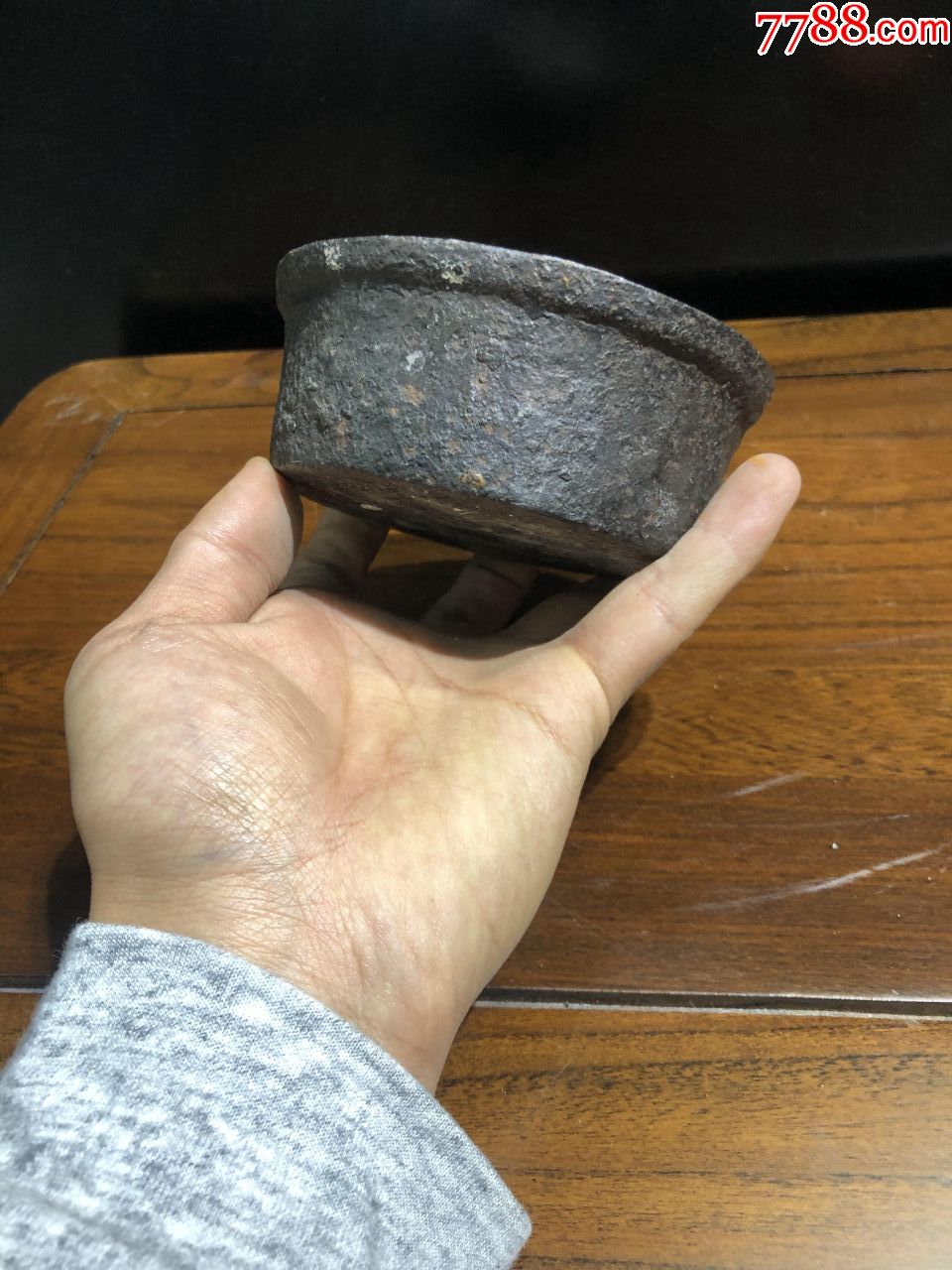 清代铁小香炉