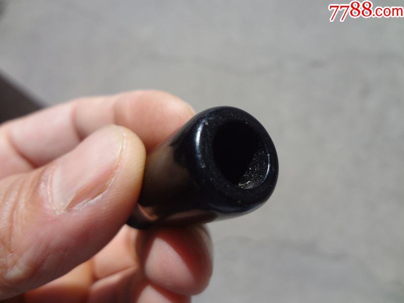 明清和田墨玉老烟嘴一件_价格760.