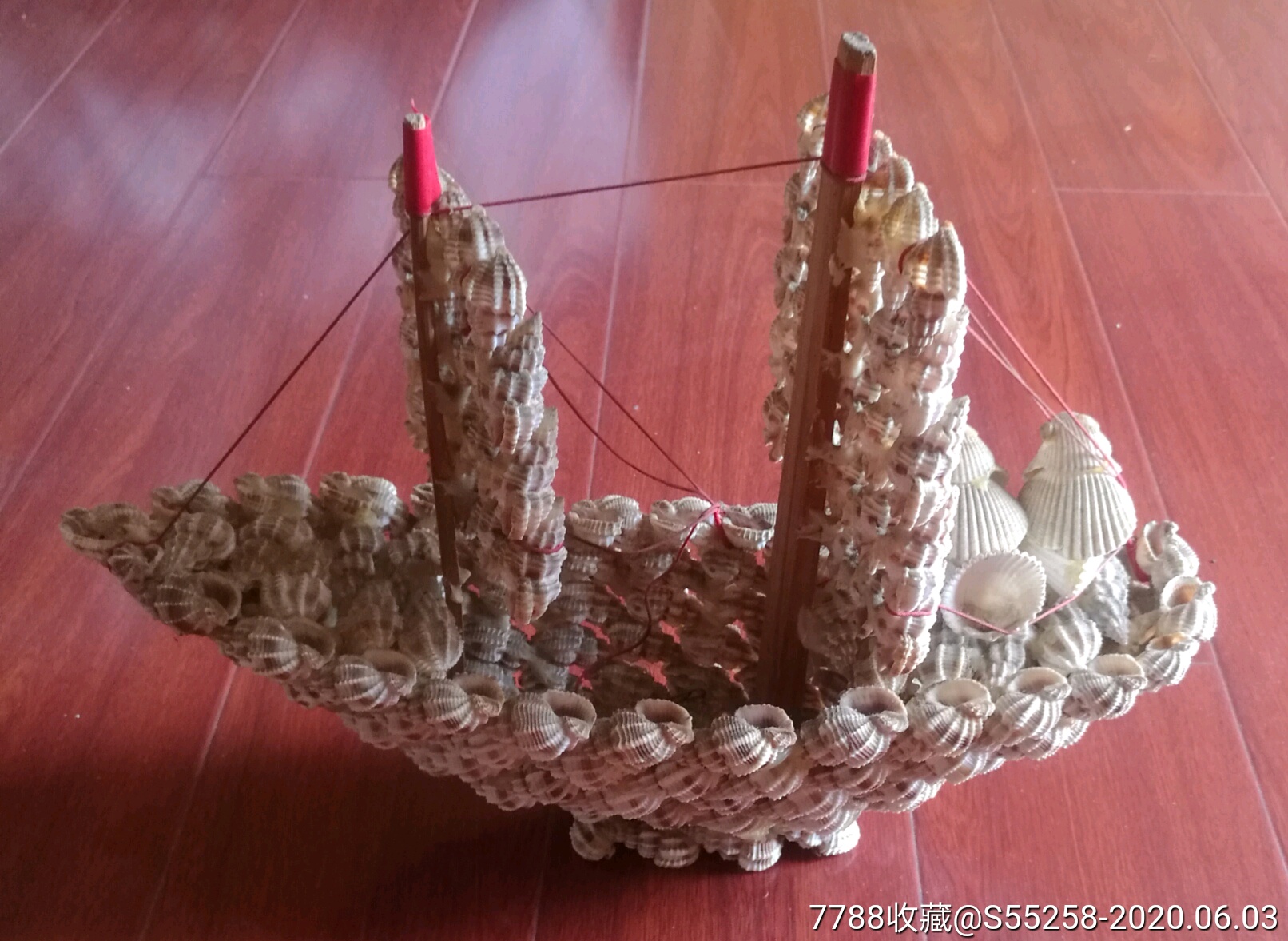 早期贝壳帆船摆件