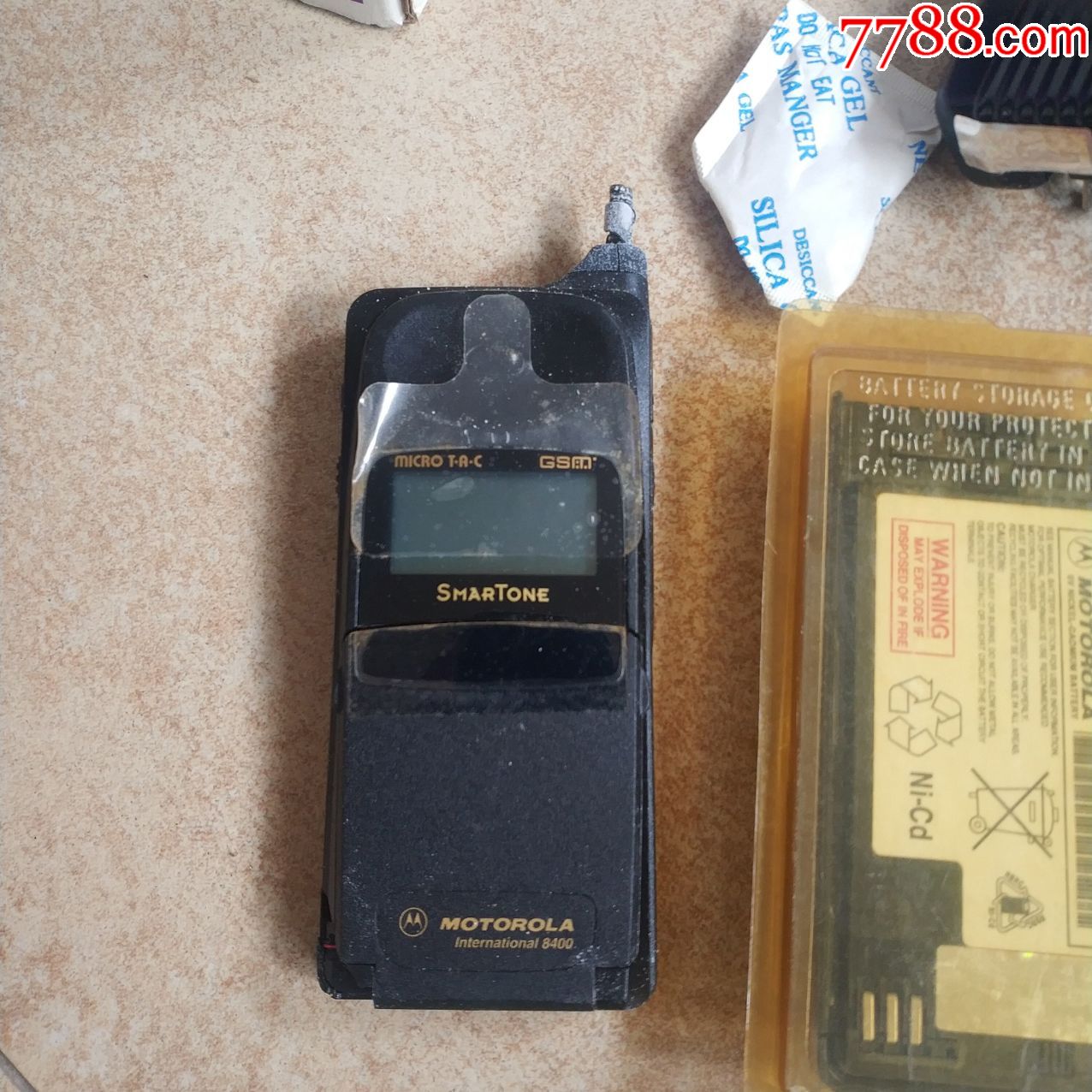 大哥大,摩托罗拉8400手机一套,移动电话
