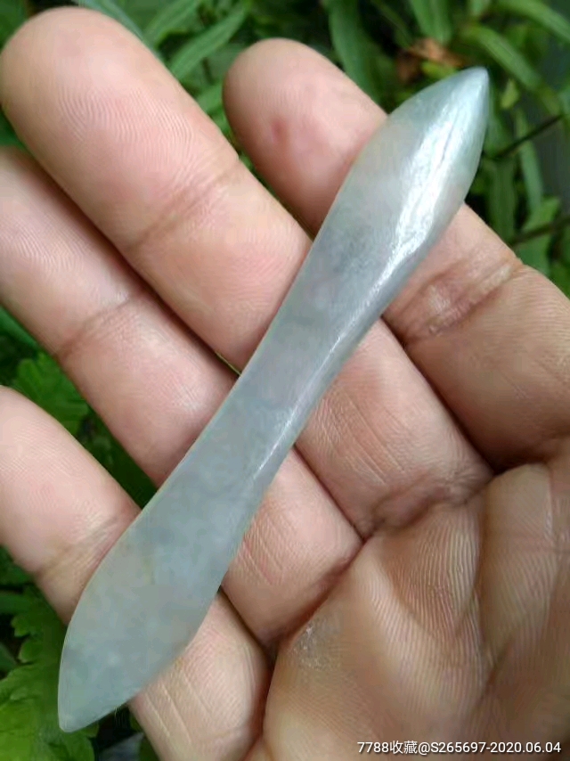 冰种翡翠双尖发簪