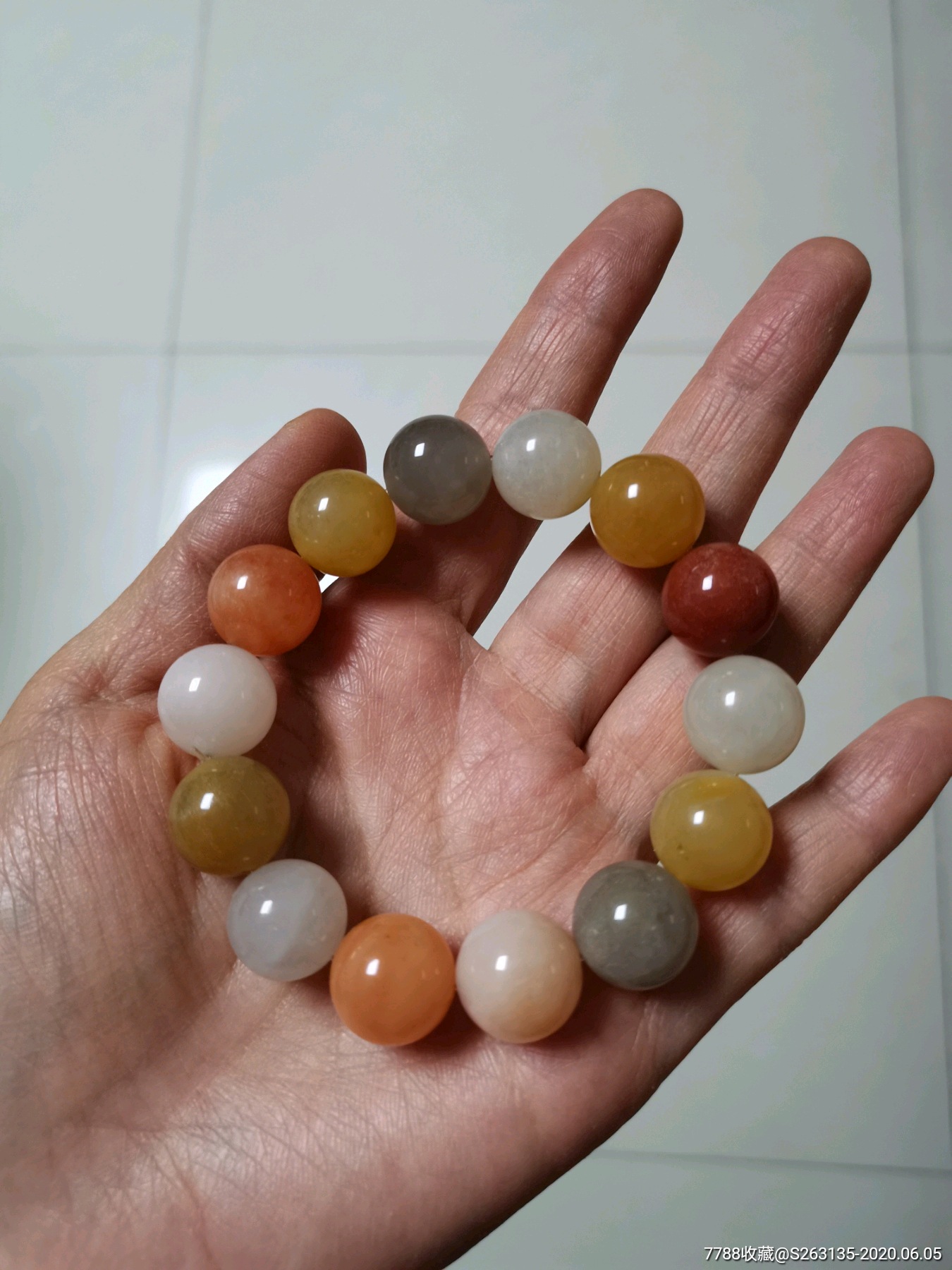 金丝玉手串