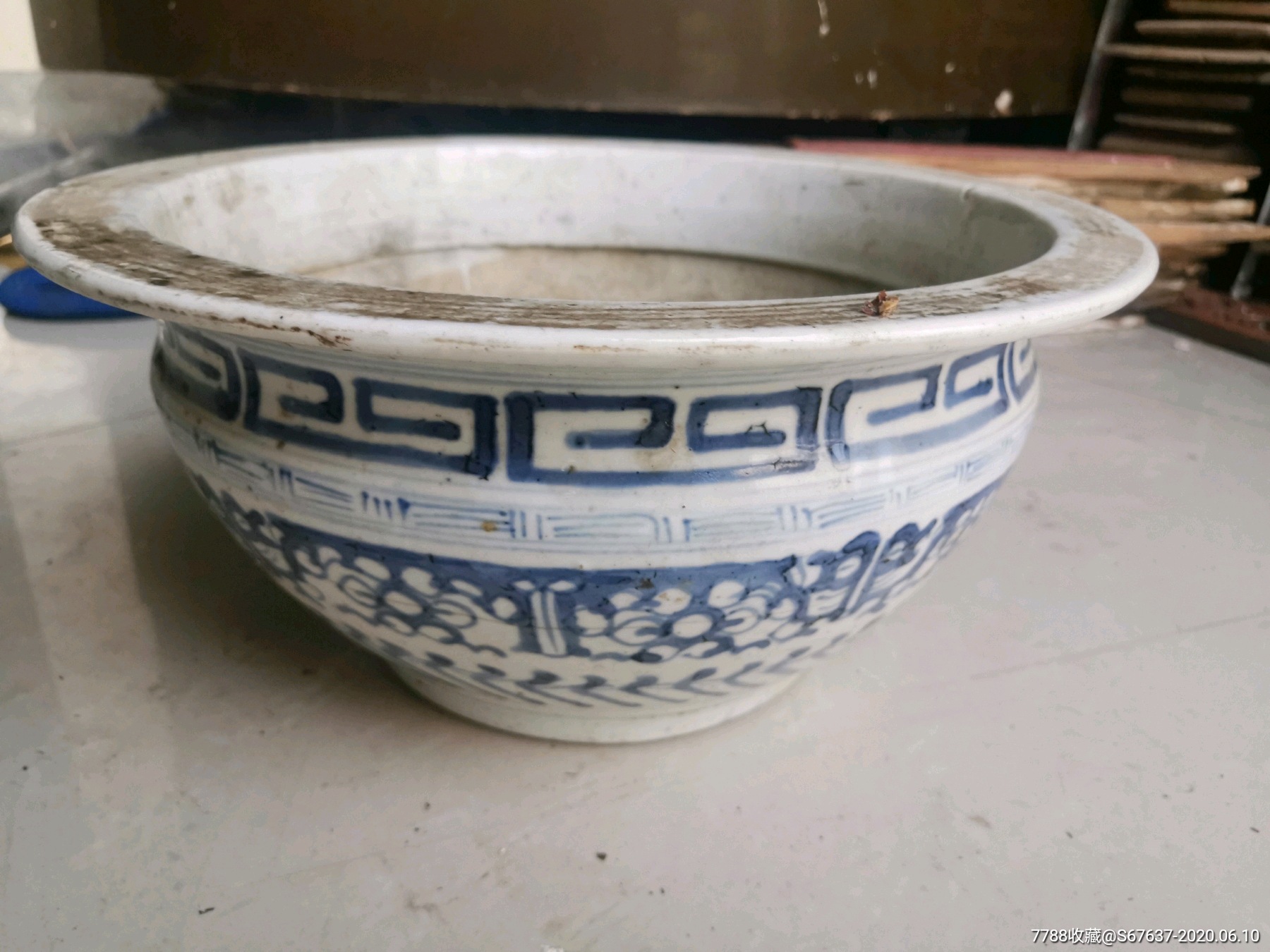 康熙青花瓷香炉
